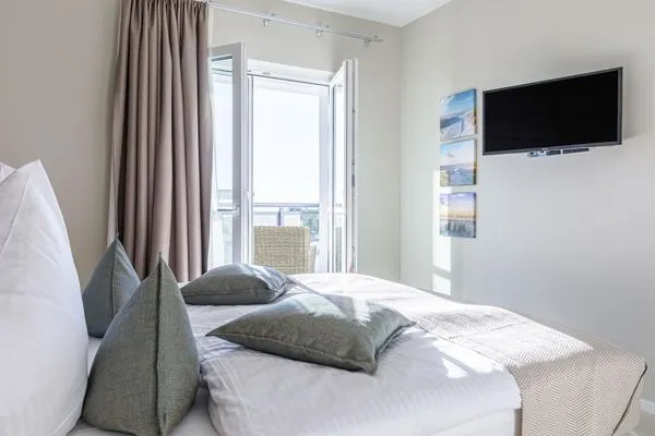 Ferienwohnung Dünenlounge Ostseebad Wustrow ZweiWasser Alte Seefahrtschule Schlafzimmer  Dünenlounge