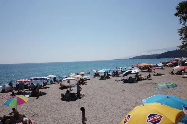 Beach  Olympus Paradise 1