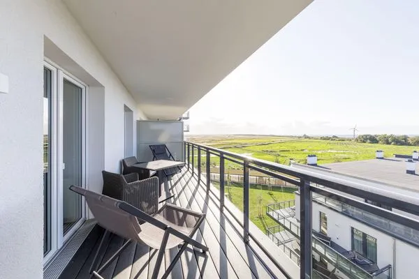 Ferienwohnung Dünenquartier Ostseebad Wustrow ZweiWasser Alte Seefahrtschule Balkon mit Weitblick  Dünenquartier