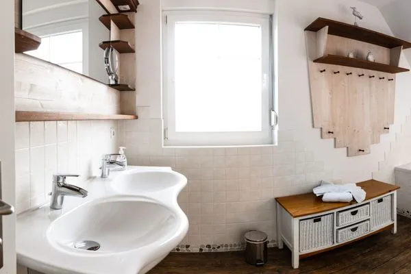 Badezimmer  Ferienhaus Schlehenweg