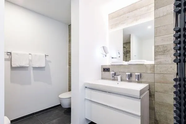 Ferienwohnung Rundblick Ostseebad Wustrow ZweiWasser Alte Seefahrtschule Badezimmer  Rundblick