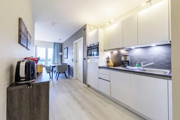 Ferienwohnung Sommerzeit Ostseebad Wustrow ZweiWasser Alte Seefahrtschule Voll Ausgestattete Küche  Sommerzeit