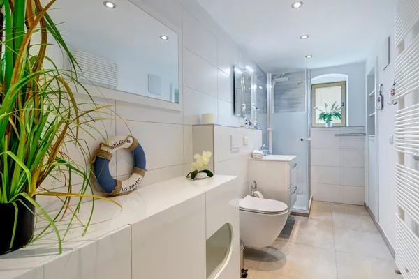 Badezimmer  Villa Tusculum, Whg. 01