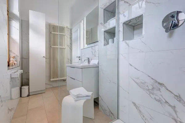 Badezimmer  Villa Tusculum, Whg. Possin