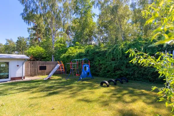 Spielanlage  Bungalow Jonas