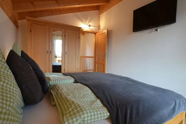 Schlafzimmer  Bernhard - Feriendorf Via Claudia Haus 62