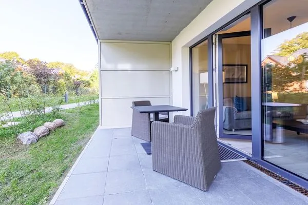 Ferienwohnung Kleine Strandburg Ostseebad Wustrow ZweiWasser Alte Seefahrtschule Frühstücksterrasse  Kleine Strandburg