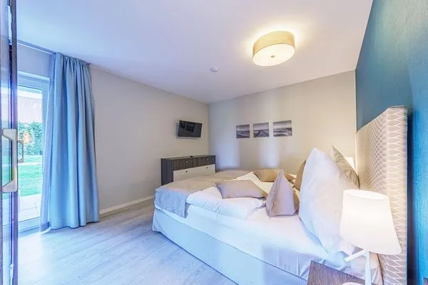 Ferienwohnung Strandflair Ostseebad Wustrow ZweiWasser Alte Seefahrtschule Schlafzimmer  Strandflair