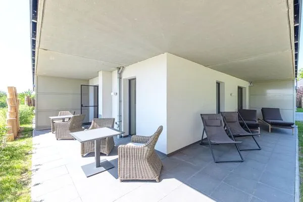 Ferienwohnung Großer Strandkorb Ostseebad Wustrow ZweiWasser Alte Seefahrtschule Sonnenterrasse  Großer Strandkorb