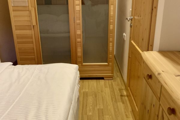 Feriendorf Via Claudia Ferienhaus Martin Ferienwohnungen in Lechbruck - Schlafzimmer