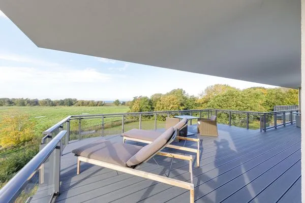 Ferienwohnung Strandlounge Ostseebad Wustrow ZweiWasser Alte Seefahrtschule Traumhafter Balkon  Strandlounge