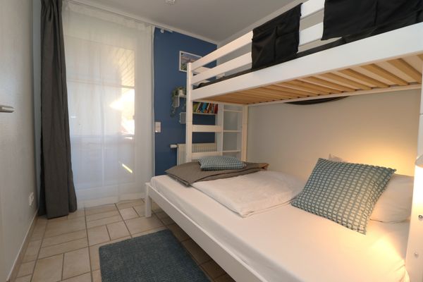 BIRKENHOF Haus 10, App. 20 "Strandglück" Ostseebad Wustrow - Schlafzimmer