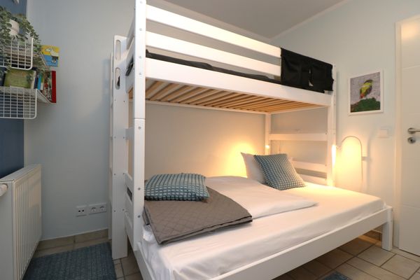 BIRKENHOF Haus 10, App. 20 "Strandglück" Ostseebad Wustrow - Schlafzimmer