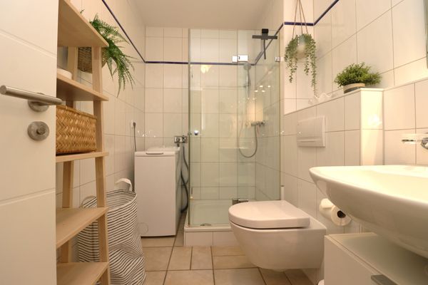 BIRKENHOF Haus 10, App. 20 "Strandglück" Ostseebad Wustrow - Badezimmer