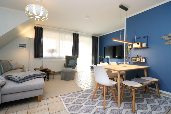 BIRKENHOF Haus 10, App. 20 "Strandglück" Ostseebad Wustrow - Wohnzimmer