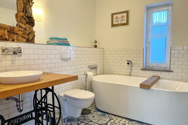 mit Badewanne