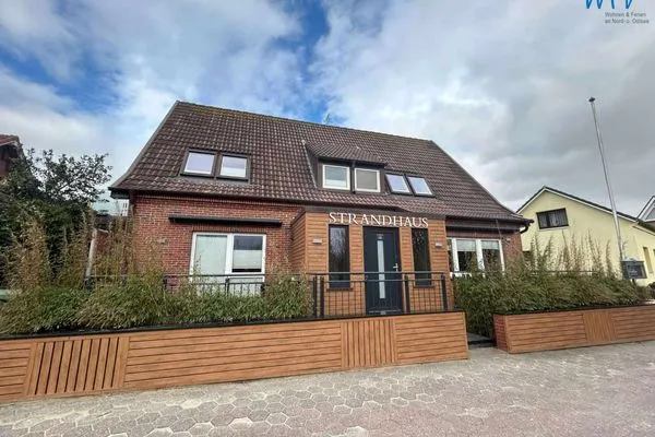 Hauptansicht Strandhaus Ferienwohnung Backbord