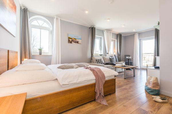  Neue Galerie App 4 Ostseebad Ahrenshoop - Schlafzimmer