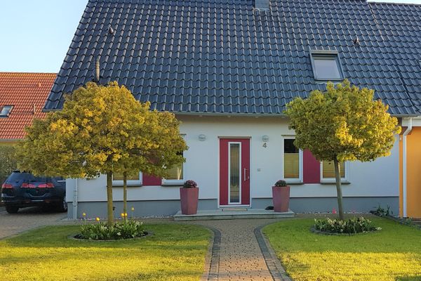  Wiesenstr. 4 Haus Blaumöwe Zingst - Fassade / Eingang