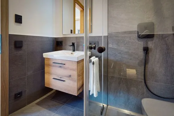 Bathroom  Garmisch Chalets - Wohnung Pflegersee