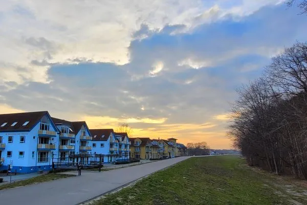 Blick von der Deichpromenade Residenz am Strand Wohnung 2-39