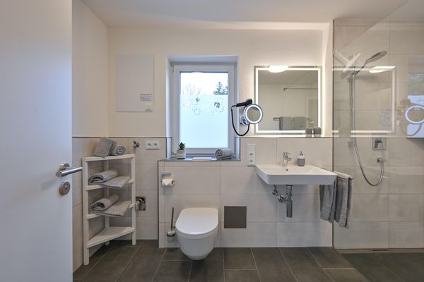 Ferienwohnungen Stock Ferienwohnung Nr. 4 Ferienwohnungen in Kluftern bei Friedrichshafen - 