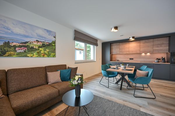 Ferienwohnungen Stock Ferienwohnung Nr. 4 Ferienwohnungen in Kluftern bei Friedrichshafen - 