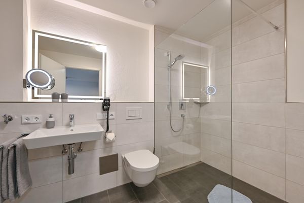 Ferienwohnungen Stock Ferienwohnung Nr. 5 Ferienwohnungen in Kluftern bei Friedrichshafen - 