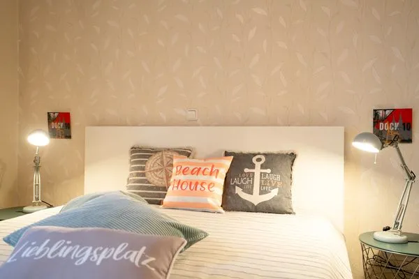 Schlafzimmer  (OST5b) Ferienwohnung "Captain"