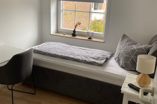  Haus Bielefeld Zimmer 30 a  - Schlafzimmer