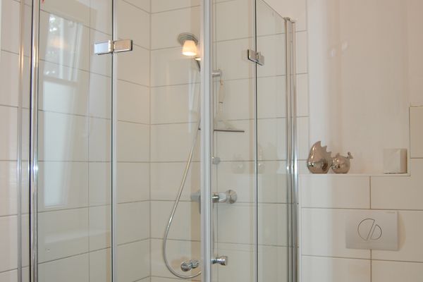  Strandglück Ostseebad Ahrenshoop - Badezimmer