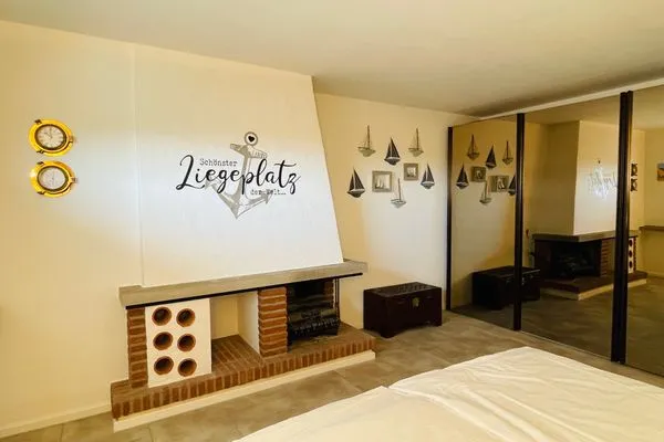 Haus Seehund FeWo 15 Sahlenburg - Schlafzimmer