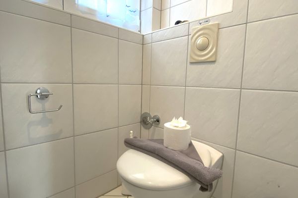 AN DE BÄK Darßnest Erholungsort Born - Badezimmer