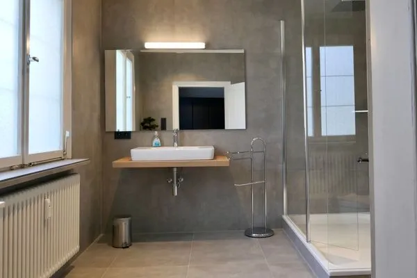 Multi-Fewo-Haus Auf dem Wall Ferienwohnung Lindauer Löwe Lindau Insel - Badezimmer 1