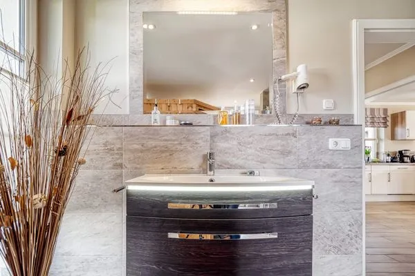 Badezimmer  Ferienhaus Haubenlerche 20