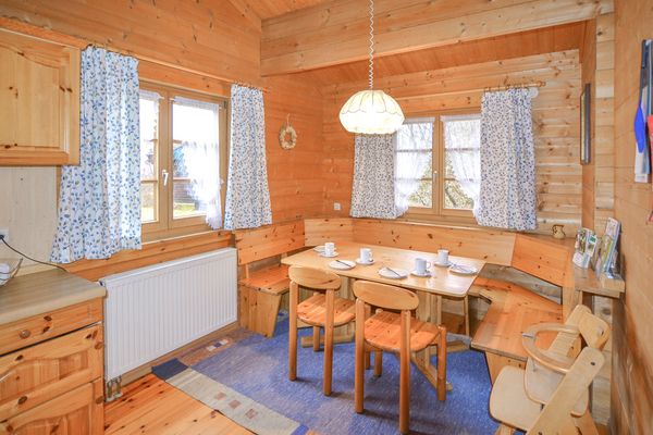  Ferienhaus Tauber 60 Hayingen - 