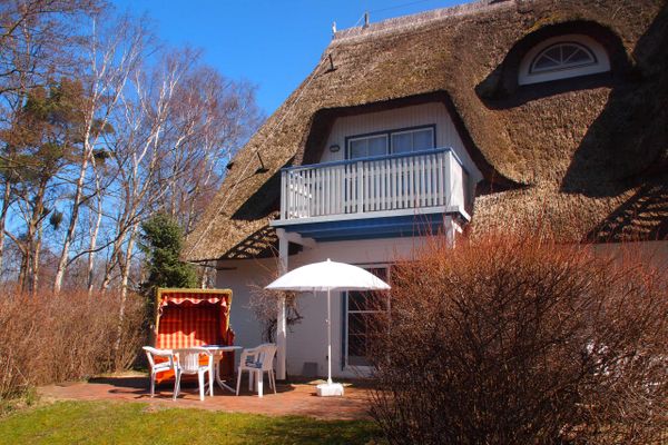 Achtern Diek Haus 8 Wohnung 3 Zingst - Gartenblick