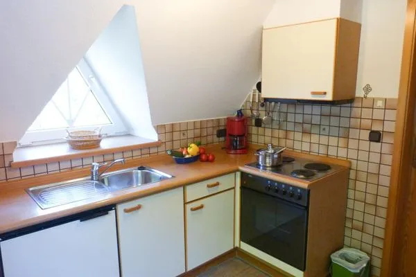 Küche in der Ferienwohnung Anne in Nebel auf Amrum Haus Troeltsch Ferienwohnung *Anne*