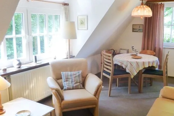 Wohnzimmer in der Ferienwohnung Anne in Nebel auf Amrum Haus Troeltsch Ferienwohnung *Anne*