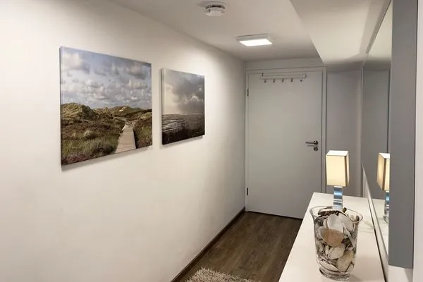 Korridor der Ferienwohnung Agnes im Haus Diana in Wittdün auf Amrum Haus Diana Ferienwohnung „Agnes"