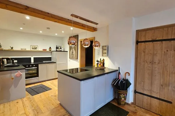 Küche / Küchenzeile  Bergzeit im Fuchsbau-Urspring