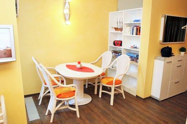  Appartementhaus Villa Patricia Fewo 3 Kühlungsborn-Ost - Wohnzimmer