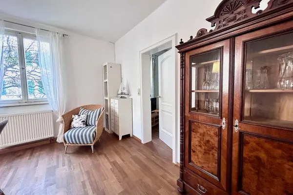 Multi-FeWo Haus Paradiesplatz Ferienwohnung Adam Lindau Insel - Wohnzimmer