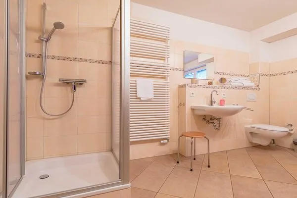Ferienhaus Havelquelle Badezimmer mit Sauna  Havelquelle