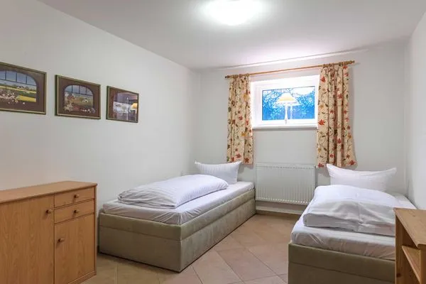 Ferienhaus Havelquelle Schlafzimmer mit zwei Einzelbetten  Havelquelle