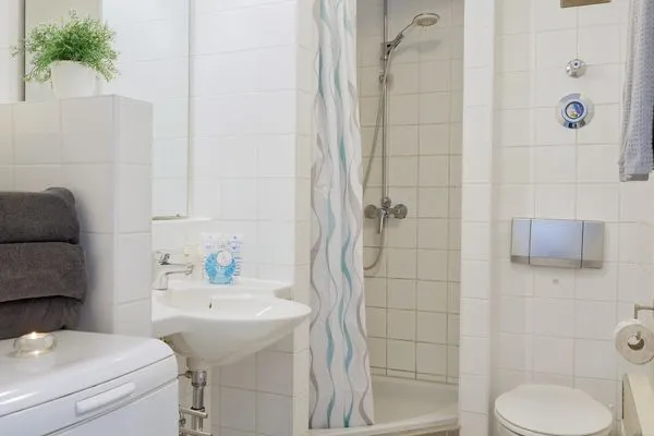 Badezimmer mit Dusche  Kapitänsgarten Wohnung 25