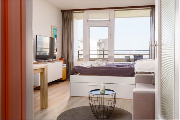  Leuchtturmblick I Marina Wendtorf - Wohnzimmer