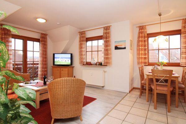  Appartementhaus Seewind Fewo 6 Ostseebad Rerik - Wohnzimmer
