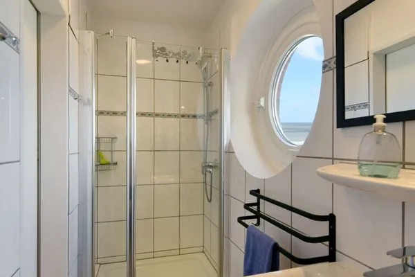 Badezimmer Haus Poseidon Ferienwohnung Nordseeblick