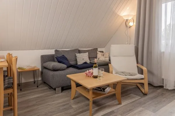   50211 Haus Klaas-Wohnung Tim